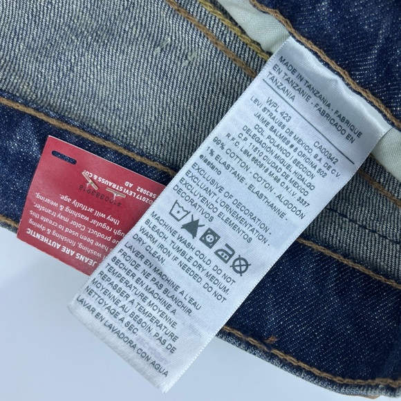 Levi Straus Relaxed Jeans N233-12 - Picture 6 of 10